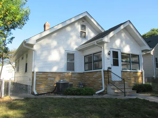 1428 Hazel ST N, Saint Paul, MN 55119