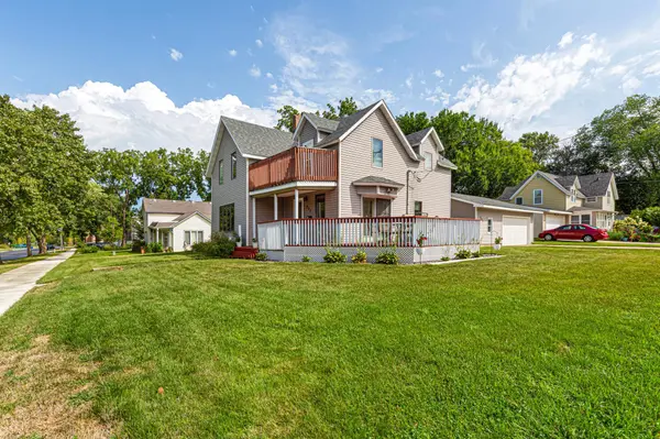 227 3rd AVE SW, Faribault, MN 55021