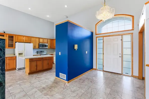 8837 Carriage Hill PL, Savage, MN 55378