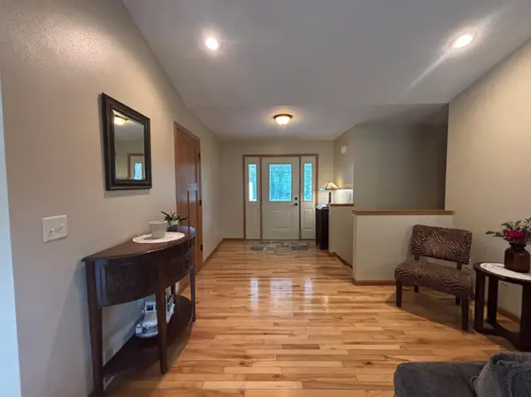 855 Bauer AVE, Eau Claire, WI 54703