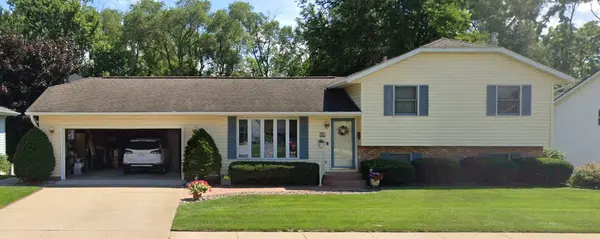 724 Well ST, Onalaska, WI 54650