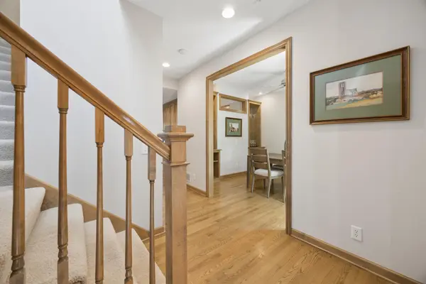 365 Willoughby WAY W, Minnetonka, MN 55305