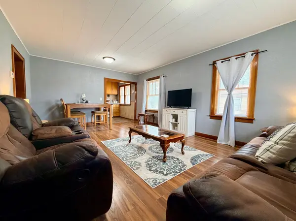 330 E 4th ST, Lismore, MN 56155
