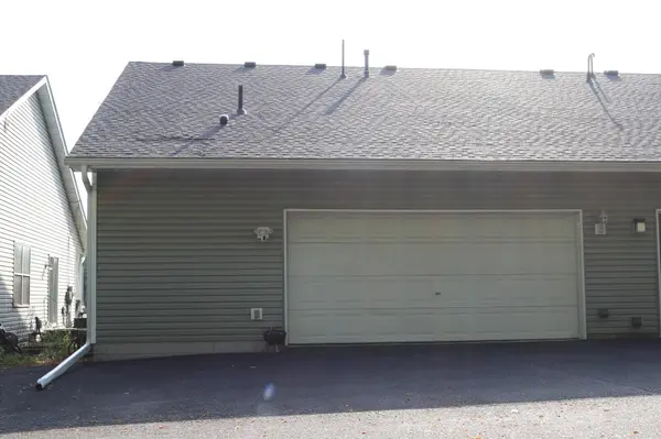 215 9th AVE N, South Saint Paul, MN 55075