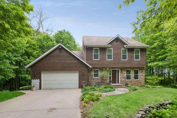 1745 1st AVE SE, New Prague, MN 56071