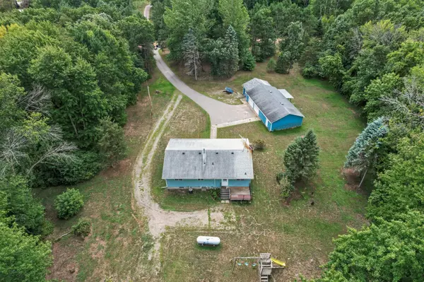 4731 287th CT NW, Isanti, MN 55040