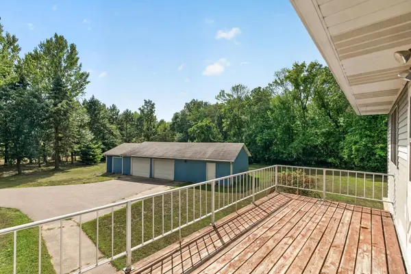 4731 287th CT NW, Isanti, MN 55040