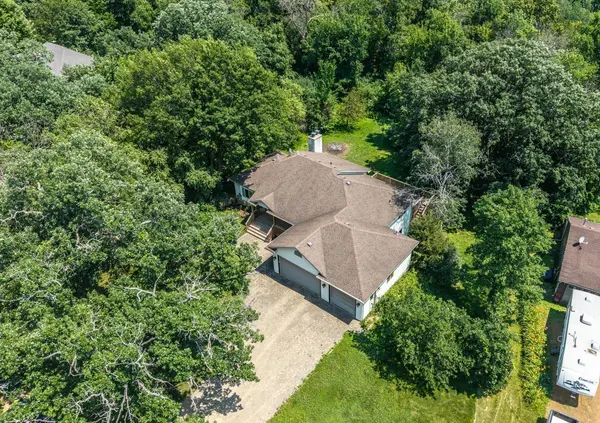 700 Ridge RD, Henderson, MN 56044