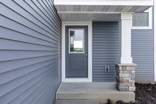 533 Sienna DR, Watertown, MN 55388