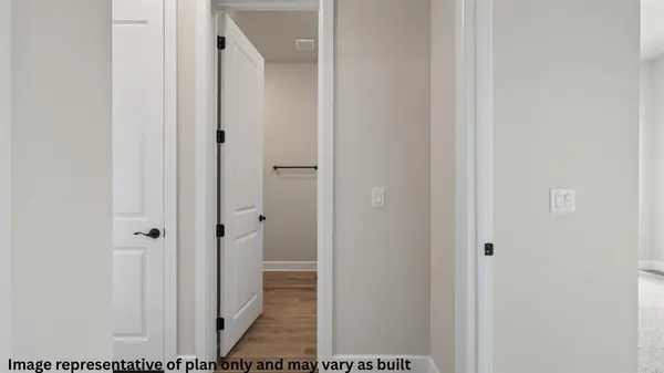 8825 Hidden Meadow DR, Edmond, OK 73007