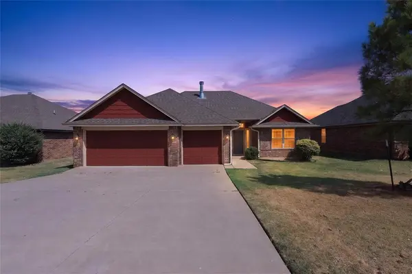 708 Redvine RD, Yukon, OK 73099