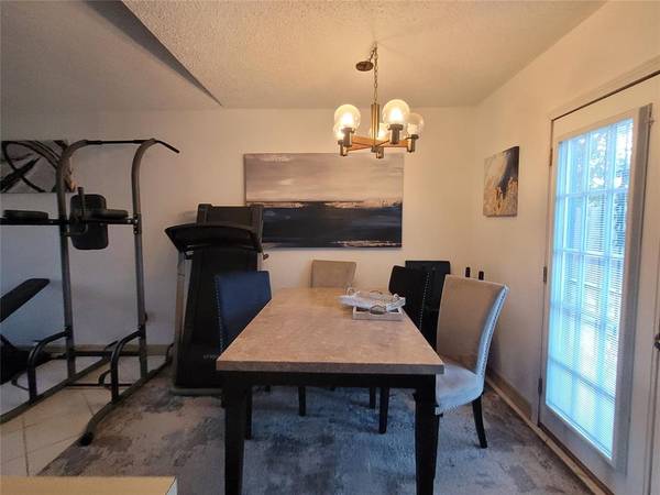 517 NW 115th ST, Oklahoma City, OK 73114