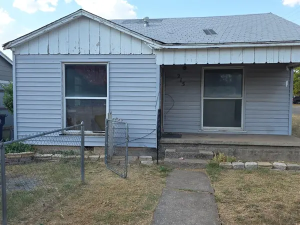 215 E Spruce AVE, Duncan, OK 73533