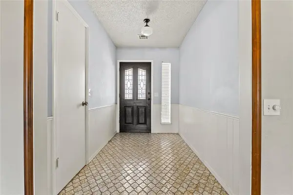 122 Randolph RD, Clinton, OK 73601