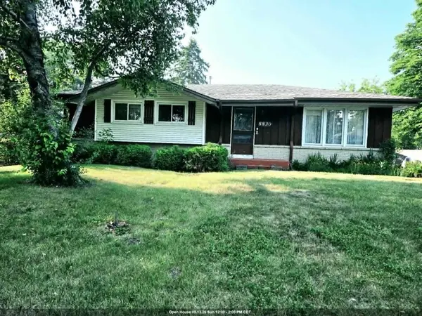 8830 W GREENWOOD TER, Milwaukee, WI 53224-4022
