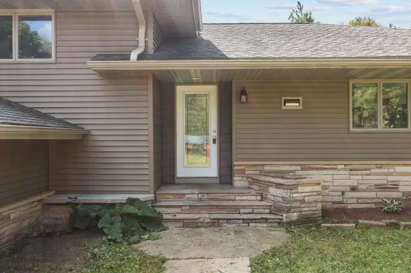 N11822 COUNTY ROAD P, Iola, WI 54945