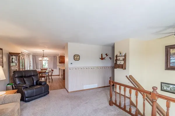 1903 LAWRENCE ST, New London, WI 54961-2529
