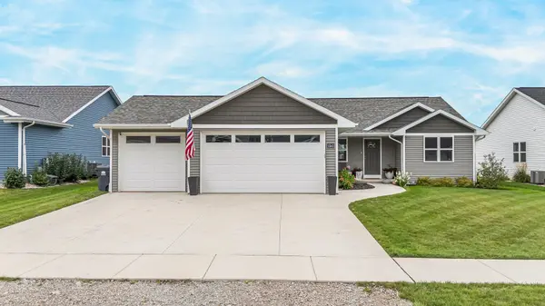1541 LIBERTY AVE, Neenah, WI 54956
