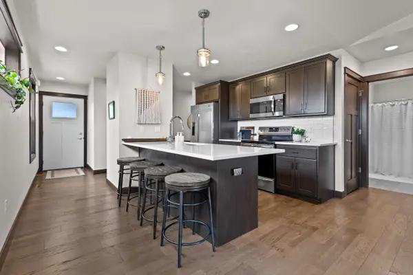 4842 N MARLO WAY #33, Appleton, WI 54913