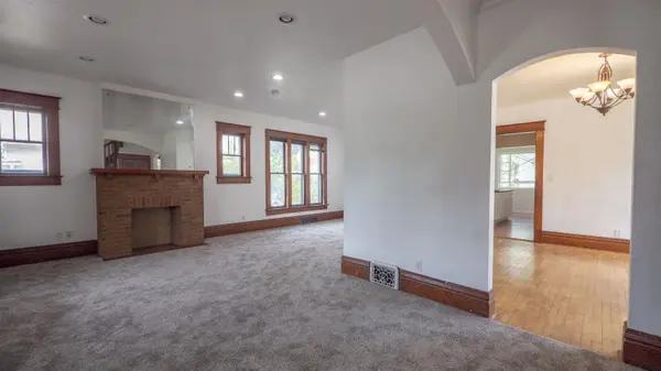 630 MILL ST, Manawa, WI 54949