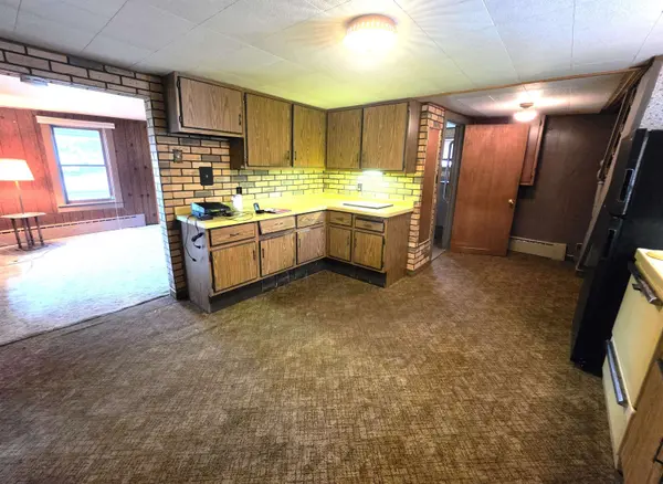 528 W MAIN ST, Lena, WI 54139-9792
