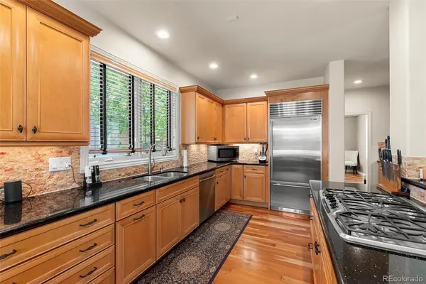 8735 E Iliff DR, Denver, CO 80231