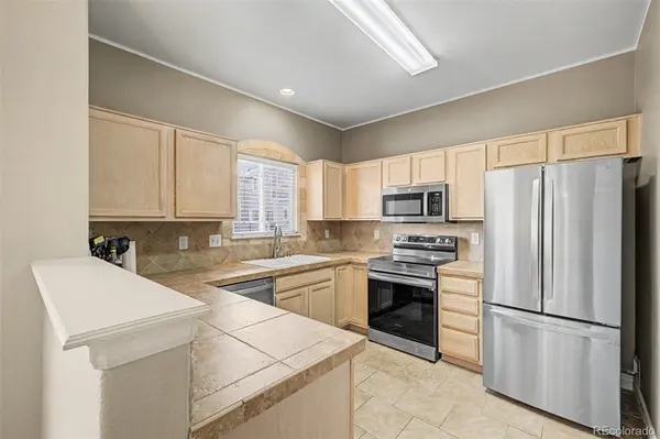 19258 E Gunnison CIR #102, Aurora, CO 80017