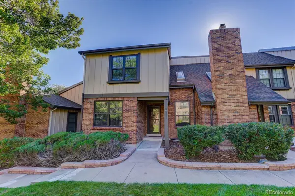 8254 E Phillips PL, Centennial, CO 80112
