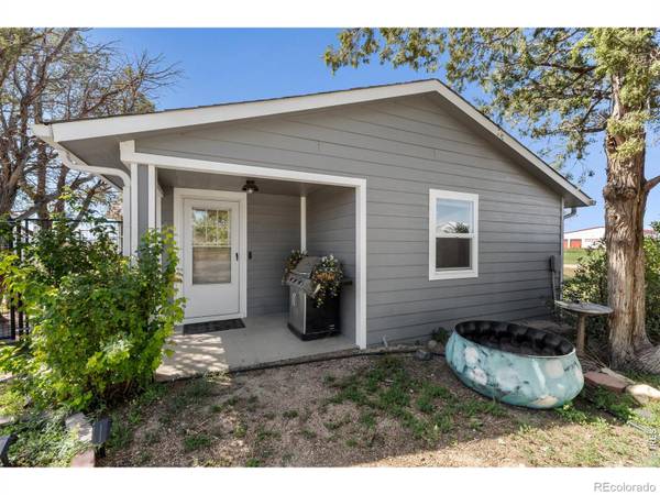 90 Main ST, Briggsdale, CO 80611