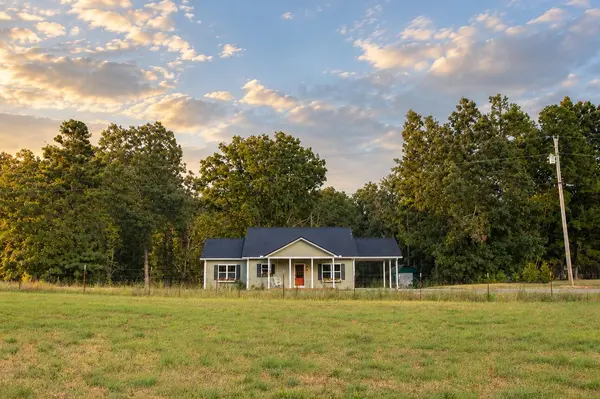 155 Mitchell ST, Hohenwald, TN 38462