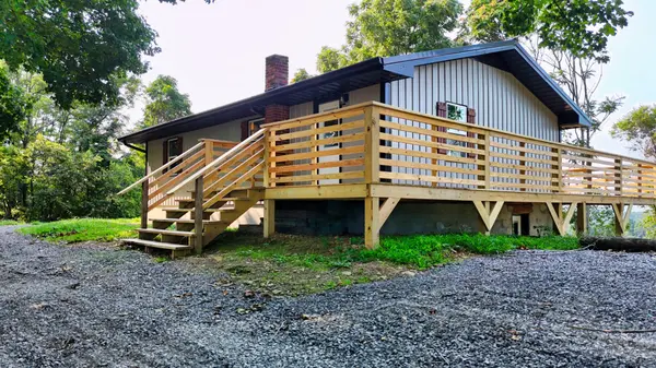 1480 Gravel Hill Rd, Bethpage, TN 37022