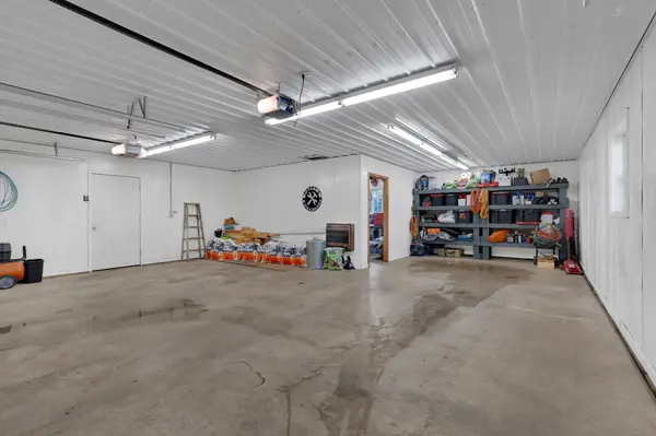 145 Lake Court Dr, Lynchburg, TN 37352
