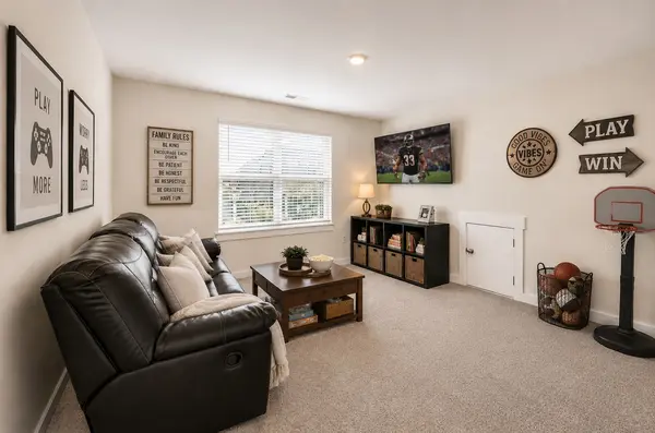 221 Casper Dr, Spring Hill, TN 37174