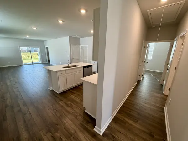 6650 Japonica Ln, White House, TN 37188