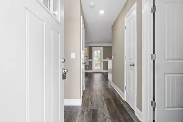 1860 Rains Road, Clarksville, TN 37040