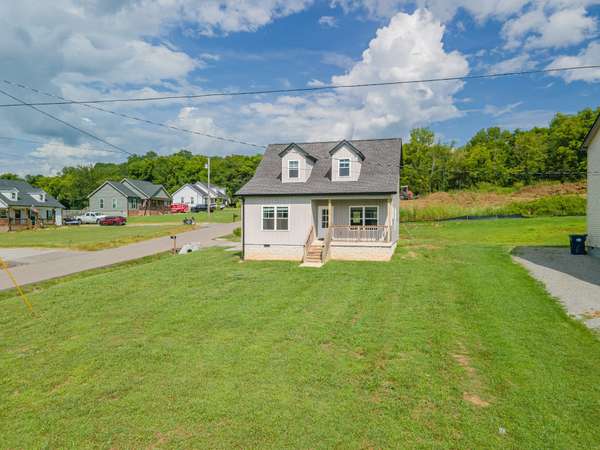 127 E Hill St, Cornersville, TN 37047