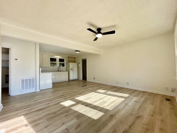603 Colfax Dr, Nashville, TN 37214