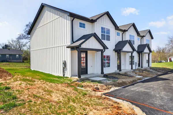 212 W Jere Whitson Rd, Cookeville, TN 38501