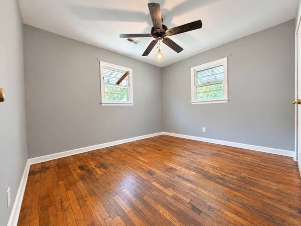 520 Cliff Dr #SE, Cleveland, TN 37323
