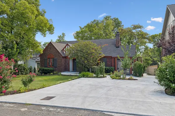 502 32nd Ave #S, Nashville, TN 37212