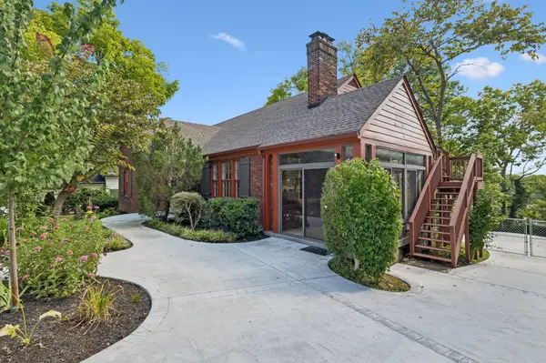 502 32nd Ave #S, Nashville, TN 37212