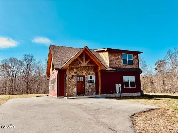 3863 Holders Grove Road, Cosby, TN 37722