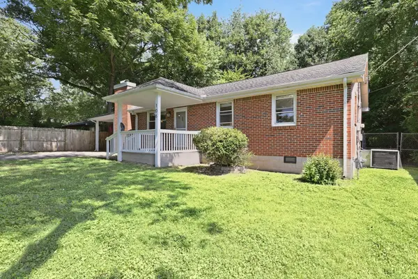 106 Sherwood Ter, Franklin, TN 37064