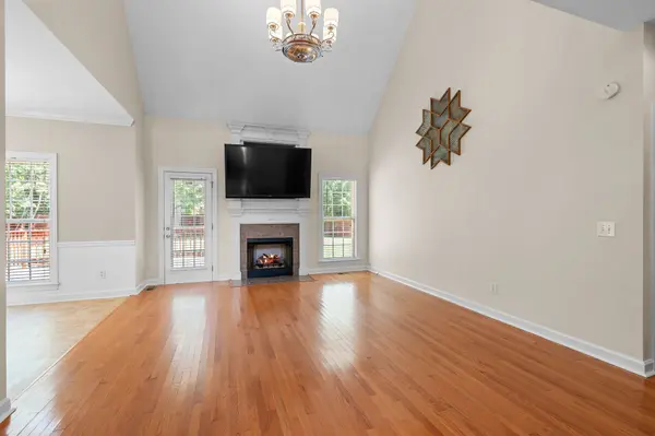 107 Home Pl, Lascassas, TN 37085