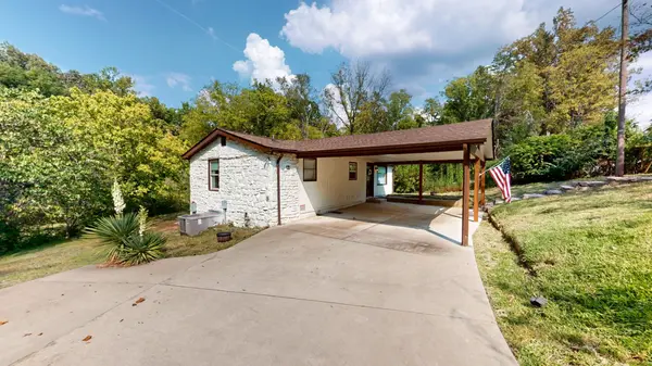 1392 Fairview Blvd, Fairview, TN 37062