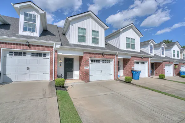 107 Latimer Dr, Smyrna, TN 37167