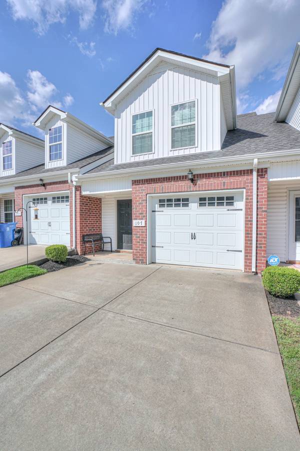 107 Latimer Dr, Smyrna, TN 37167
