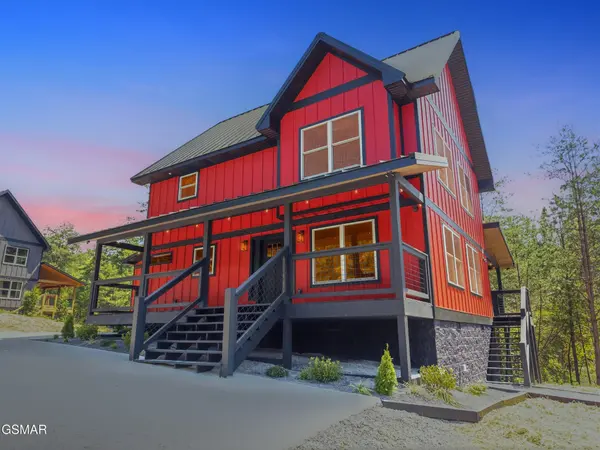 606 Cedar Road, Pigeon Forge, TN 37863