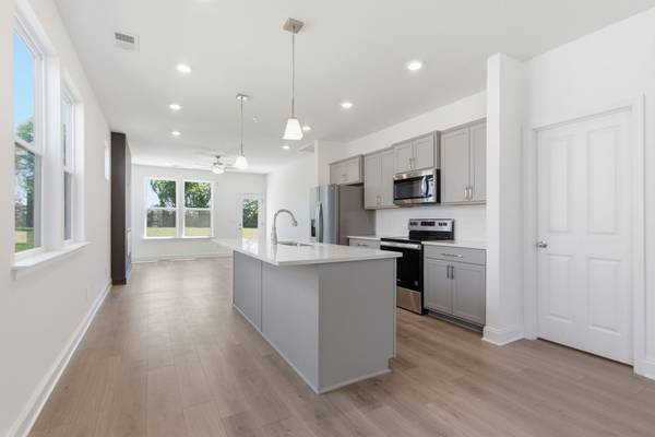 1146 June Wilde Ridge, Spring Hill, TN 37174