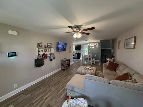1024 Dublin Dr, Clarksville, TN 37042